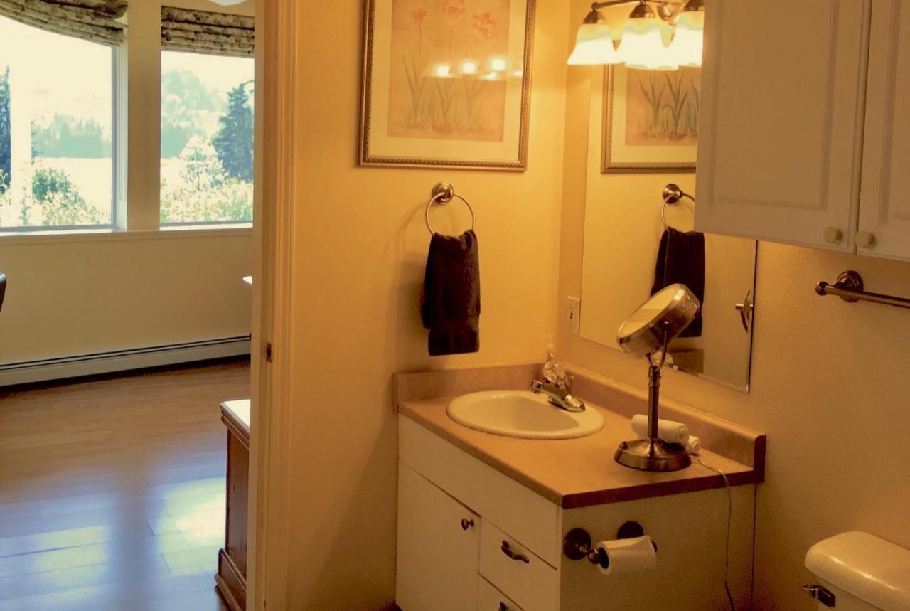 Kelli Creek Cottage - Reduced Price On Tours Juneau Dış mekan fotoğraf
