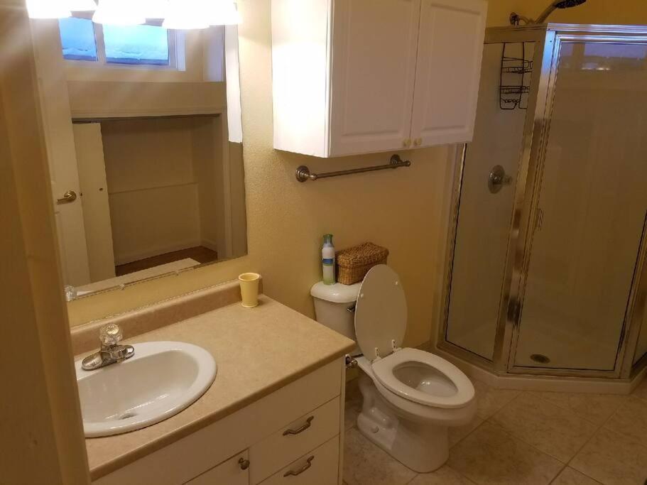 Kelli Creek Cottage - Reduced Price On Tours Juneau Oda fotoğraf
