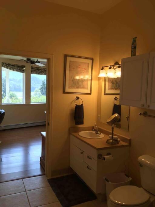 Kelli Creek Cottage - Reduced Price On Tours Juneau Oda fotoğraf