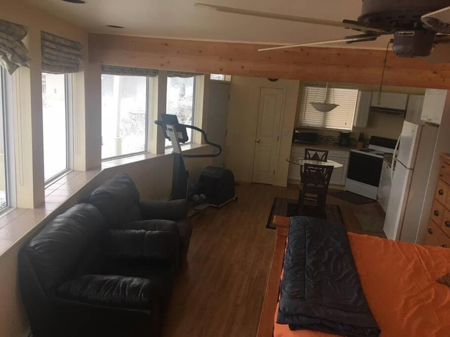 Kelli Creek Cottage - Reduced Price On Tours Juneau Oda fotoğraf