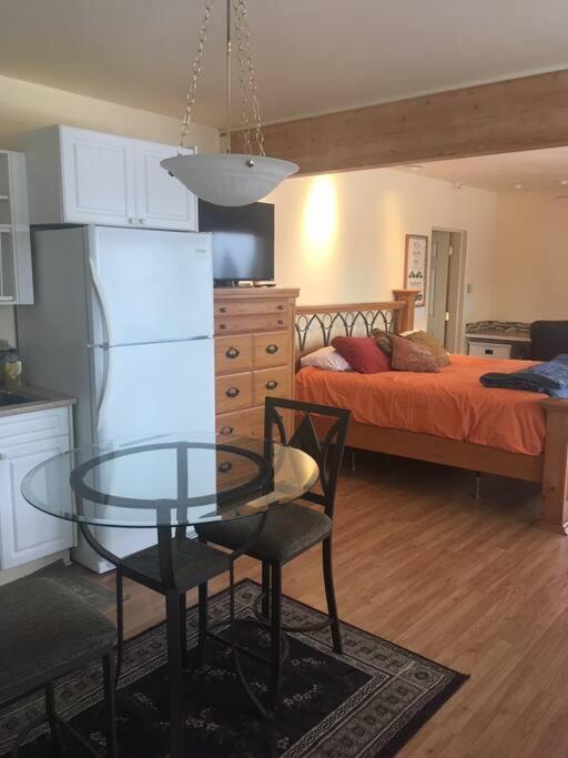 Kelli Creek Cottage - Reduced Price On Tours Juneau Oda fotoğraf