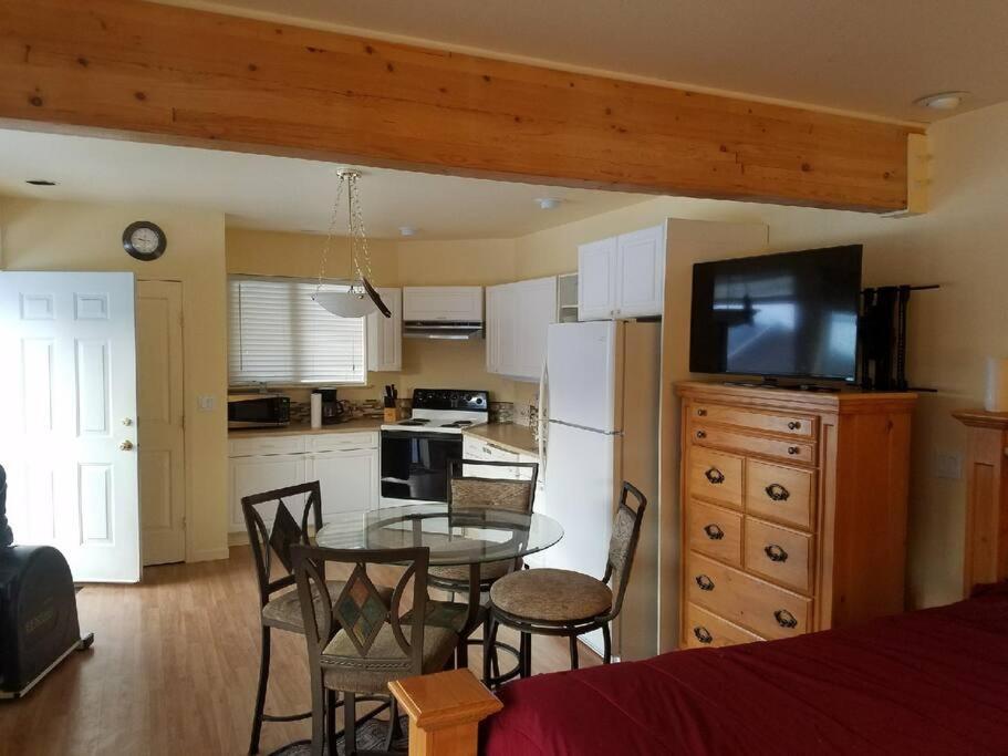 Kelli Creek Cottage - Reduced Price On Tours Juneau Oda fotoğraf